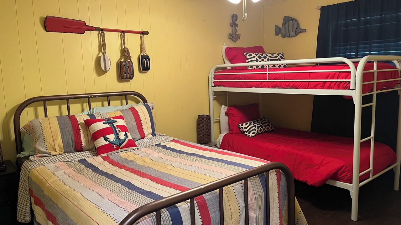 Photo of Bedroom in Homer