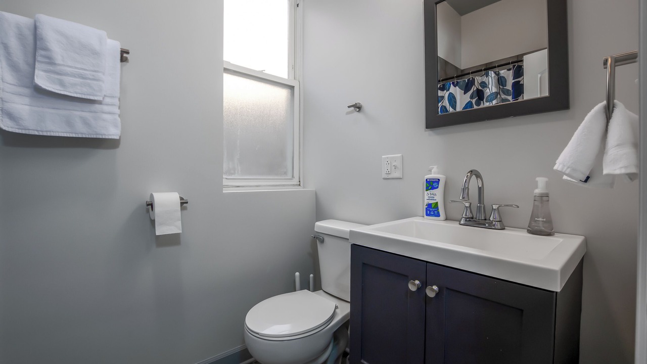 Photo of Bathroom in Woodlawn