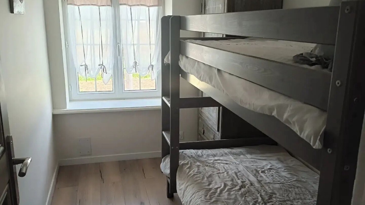 Photo of Bedroom in Saint-Cyr-sur-Morin