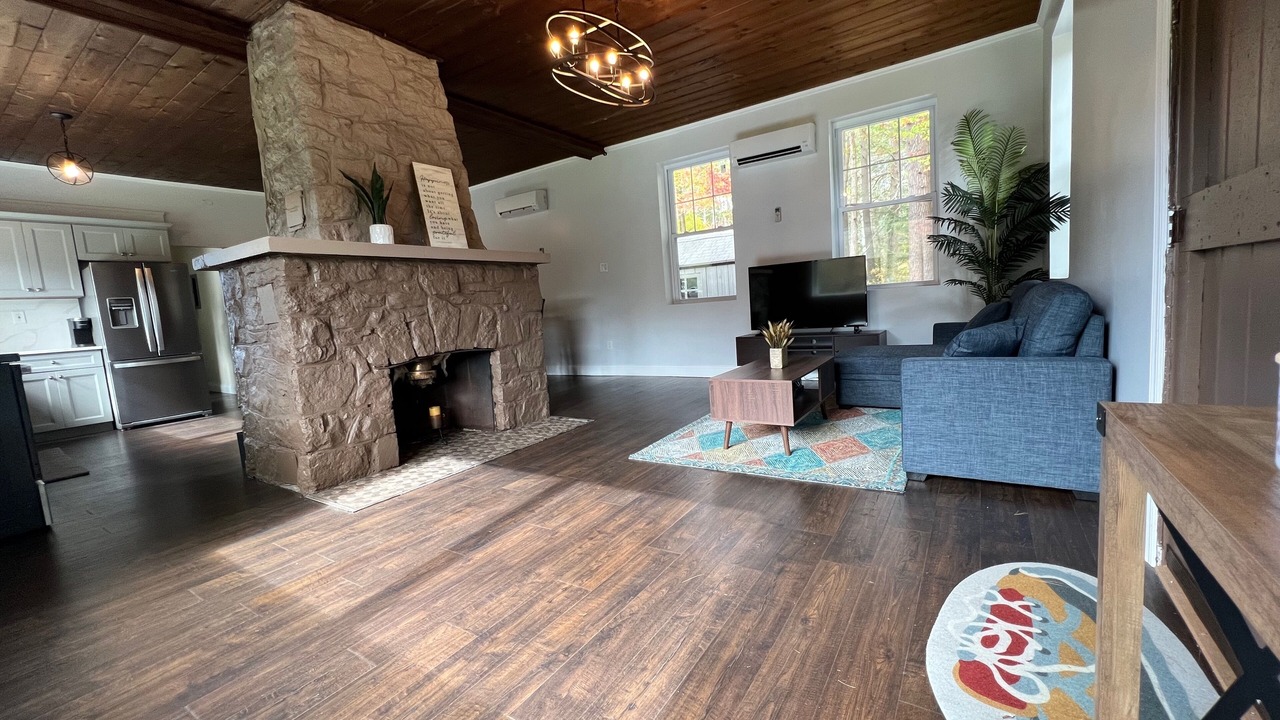 Photo of Livingroom in Forestburgh