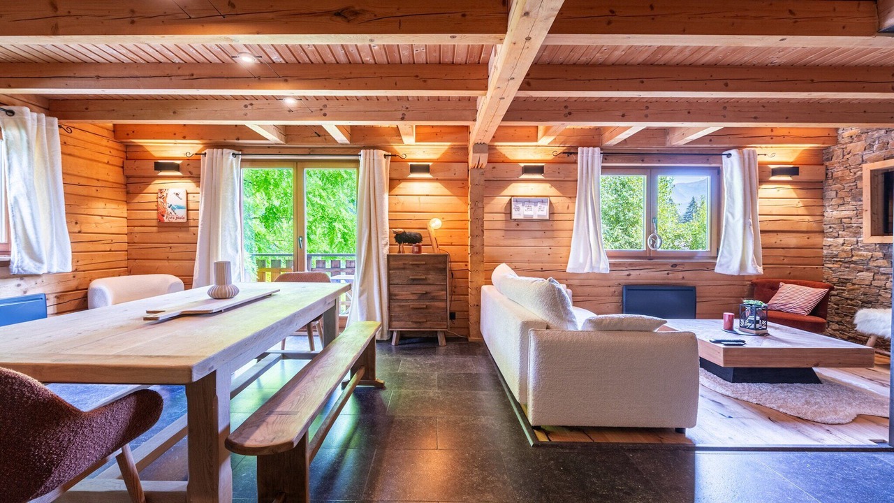 Photo of Livingroom in Morillon