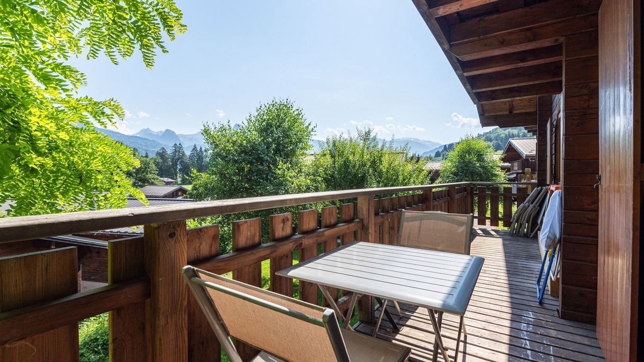 Photo of Patio Balcony in Morillon