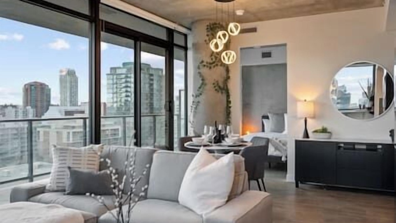 Photo of Livingroom in Beltline