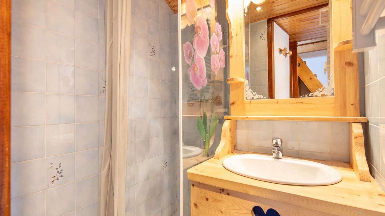 Photo of Bathroom in Saint-Sorlin-d'Arves