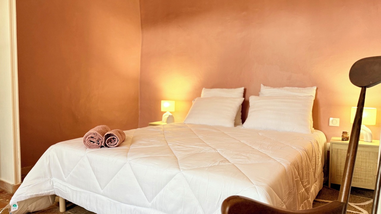 Photo of Bedroom in Saint-Maximin-la-Sainte-Baume