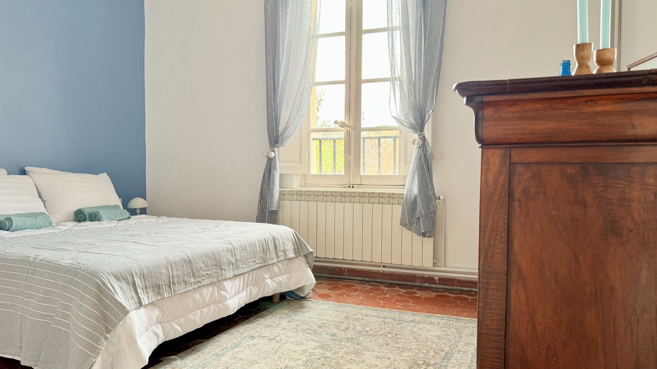 Photo of Bedroom in Saint-Maximin-la-Sainte-Baume
