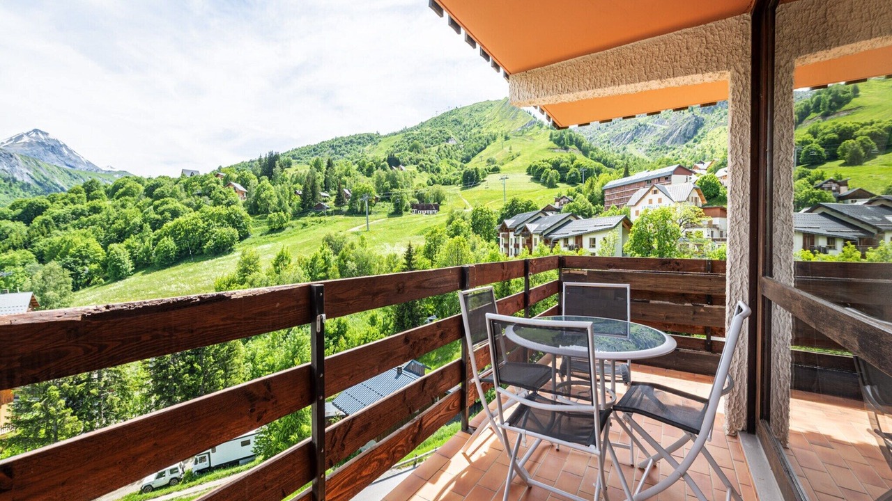 Photo of Patio Balcony in Saint-Sorlin-d'Arves