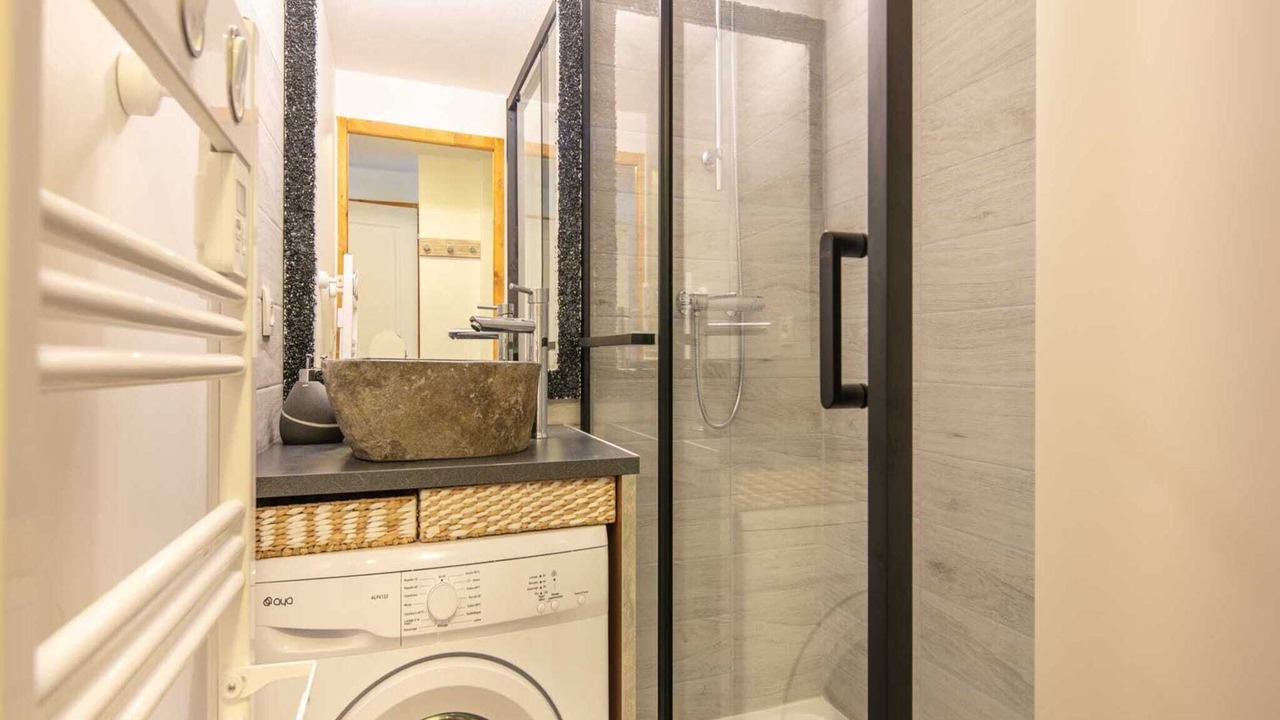 Photo of Bathroom in Chamrousse