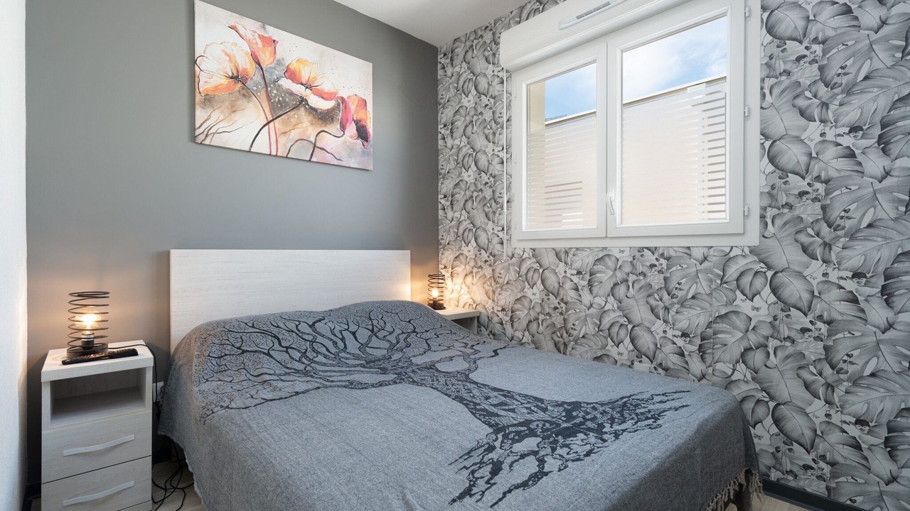 Photo of Others in Serignan