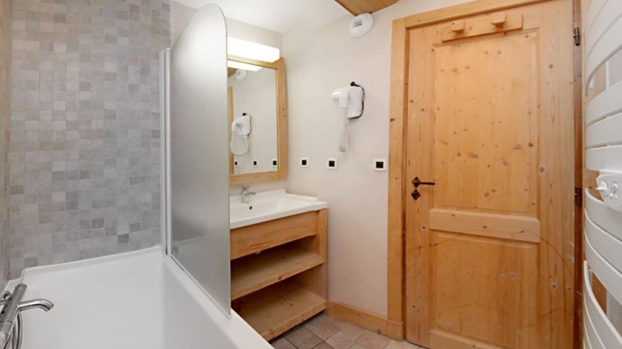 Photo of Bathroom in Venosc