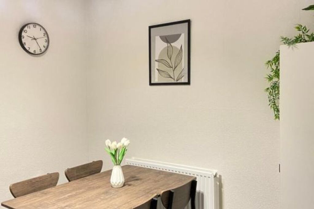 Photo of Others in Hull