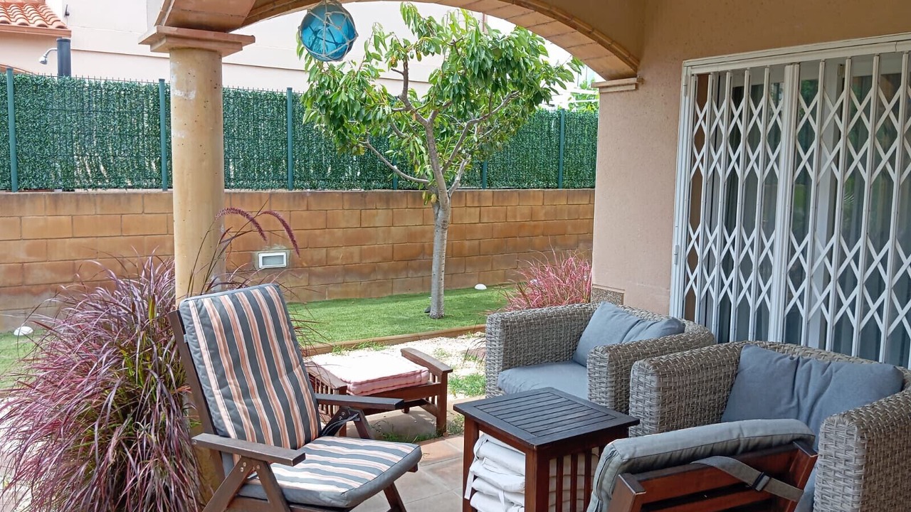 Photo of Patio Balcony in L'Escala