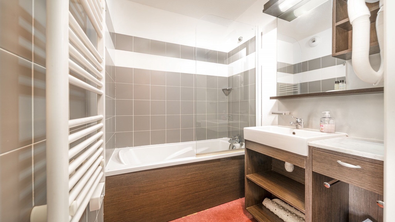 Photo of Bathroom in Allos