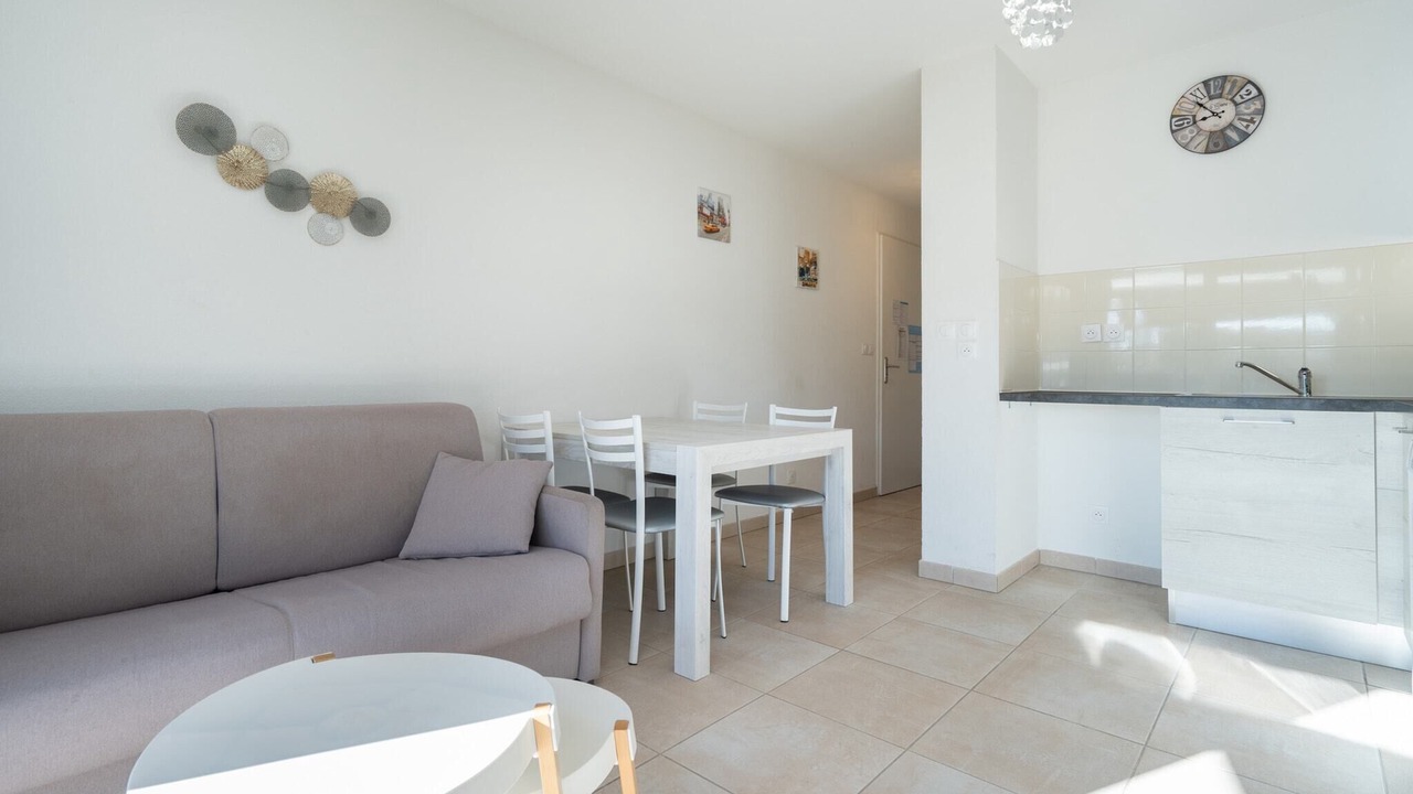 Photo of Livingroom in Serignan