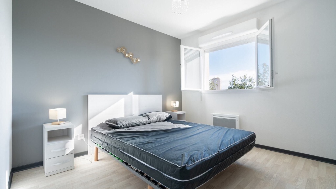 Photo of Others in Serignan