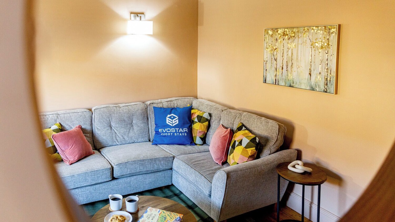 Photo of Livingroom in Ridgeway