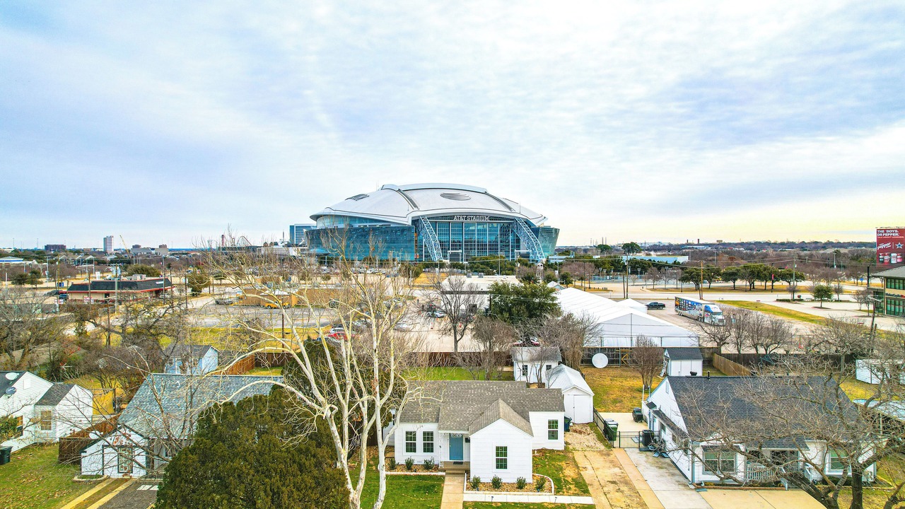 Photo of Outdoor in Central Arlington