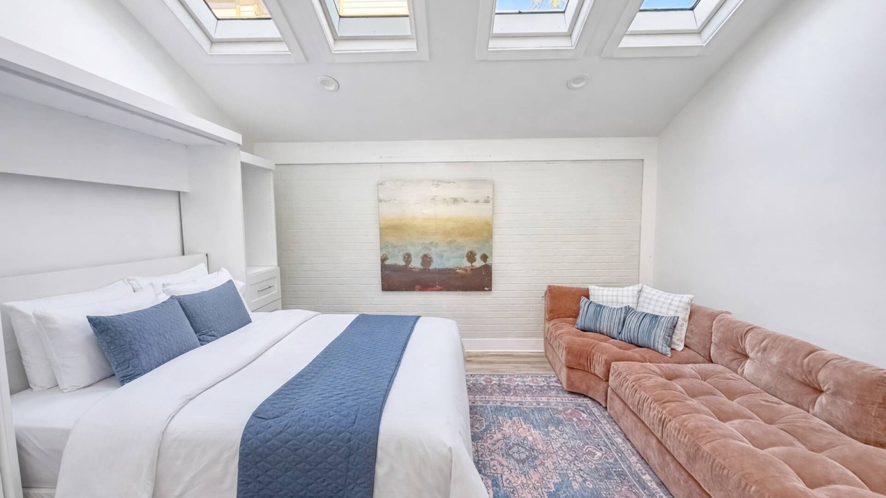 Photo of Bedroom in Walden on Lake Conroe