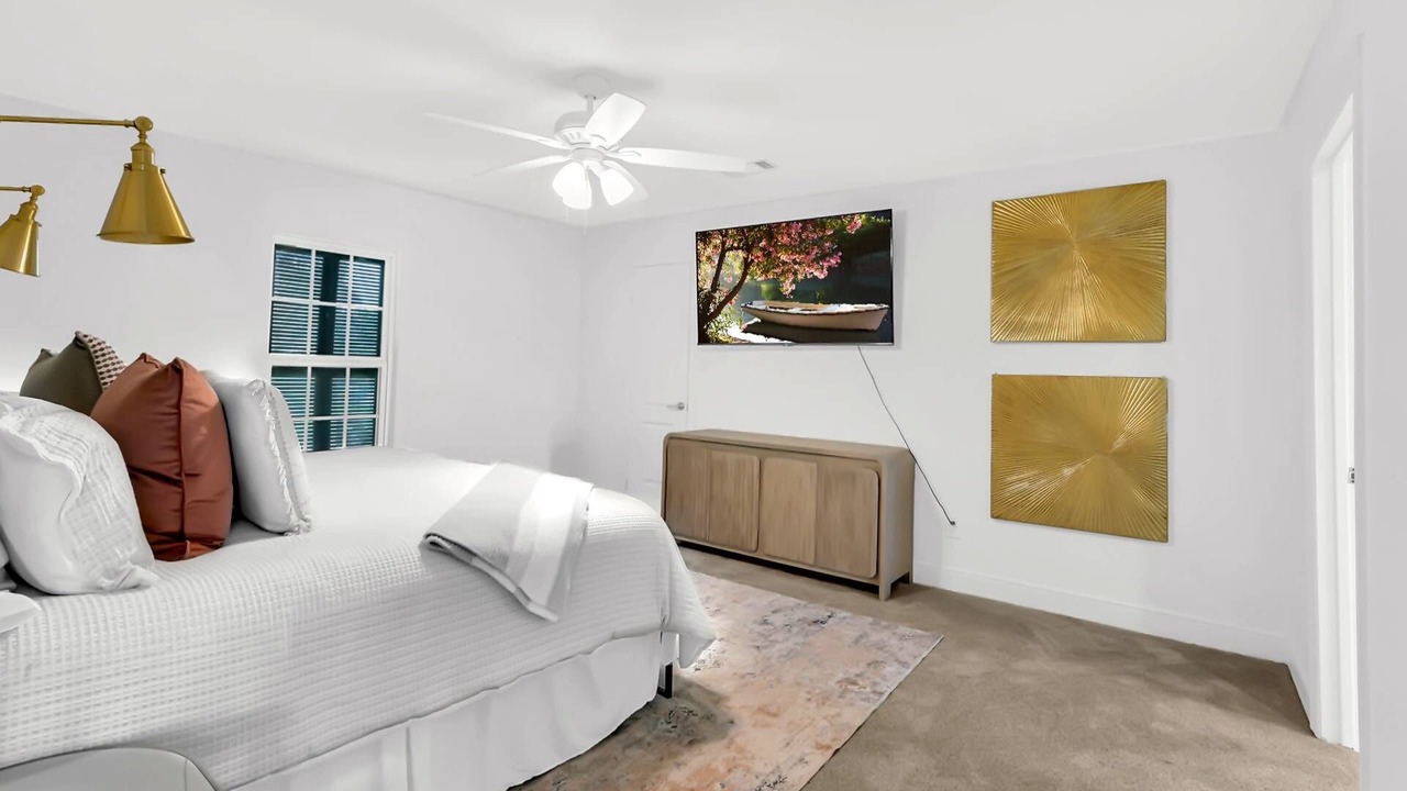 Photo of Bedroom in Walden on Lake Conroe
