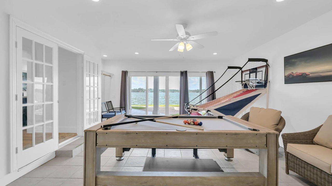 Photo of Bedroom in Walden on Lake Conroe