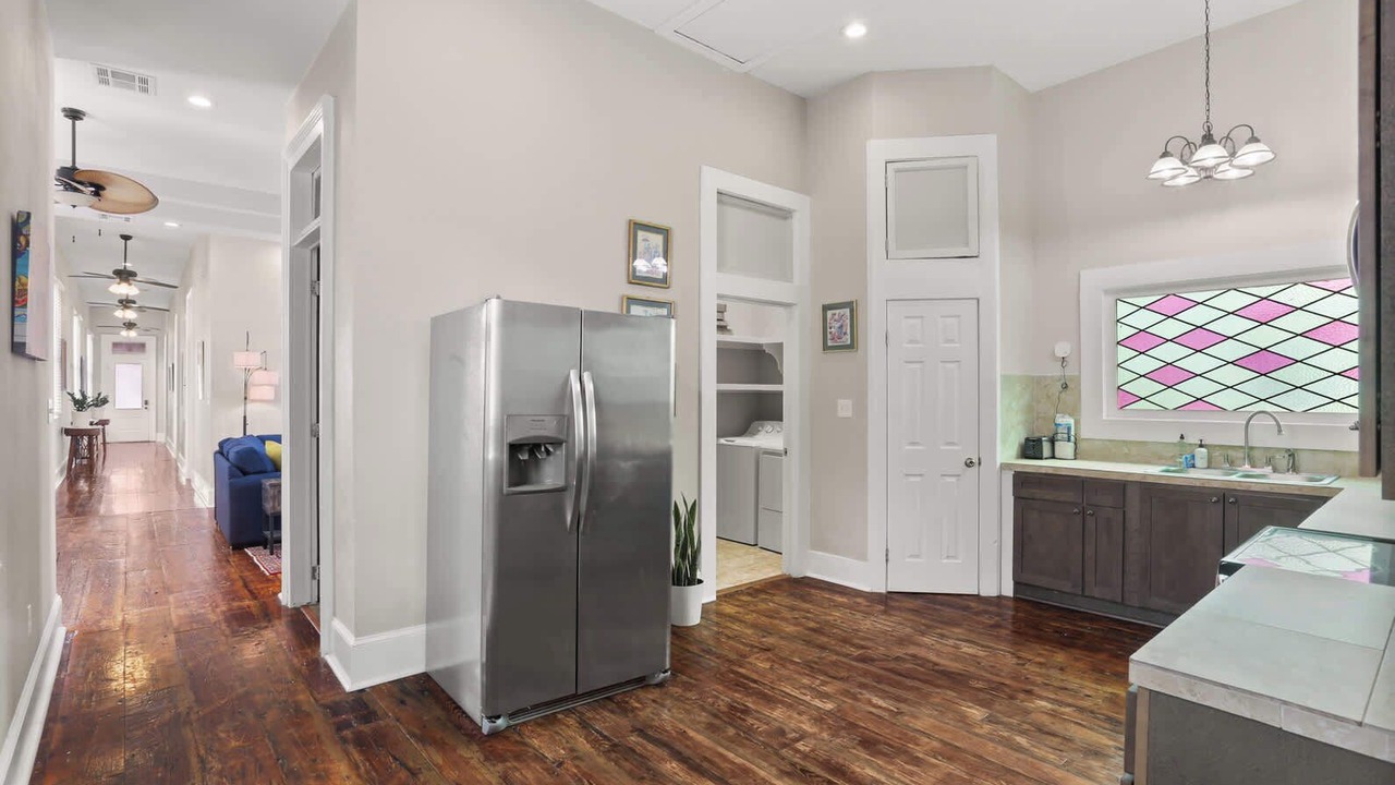 Photo of Kitchen in Mid-City