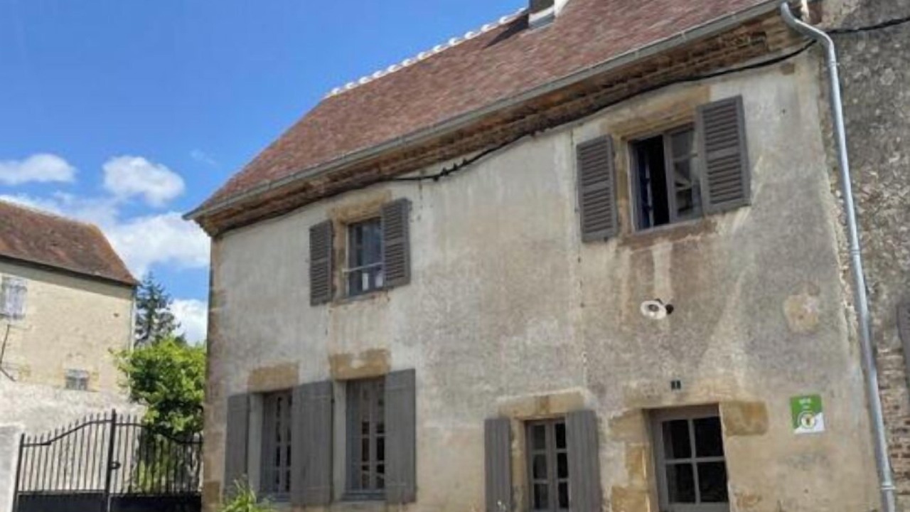 Photo of Outdoor in Besson