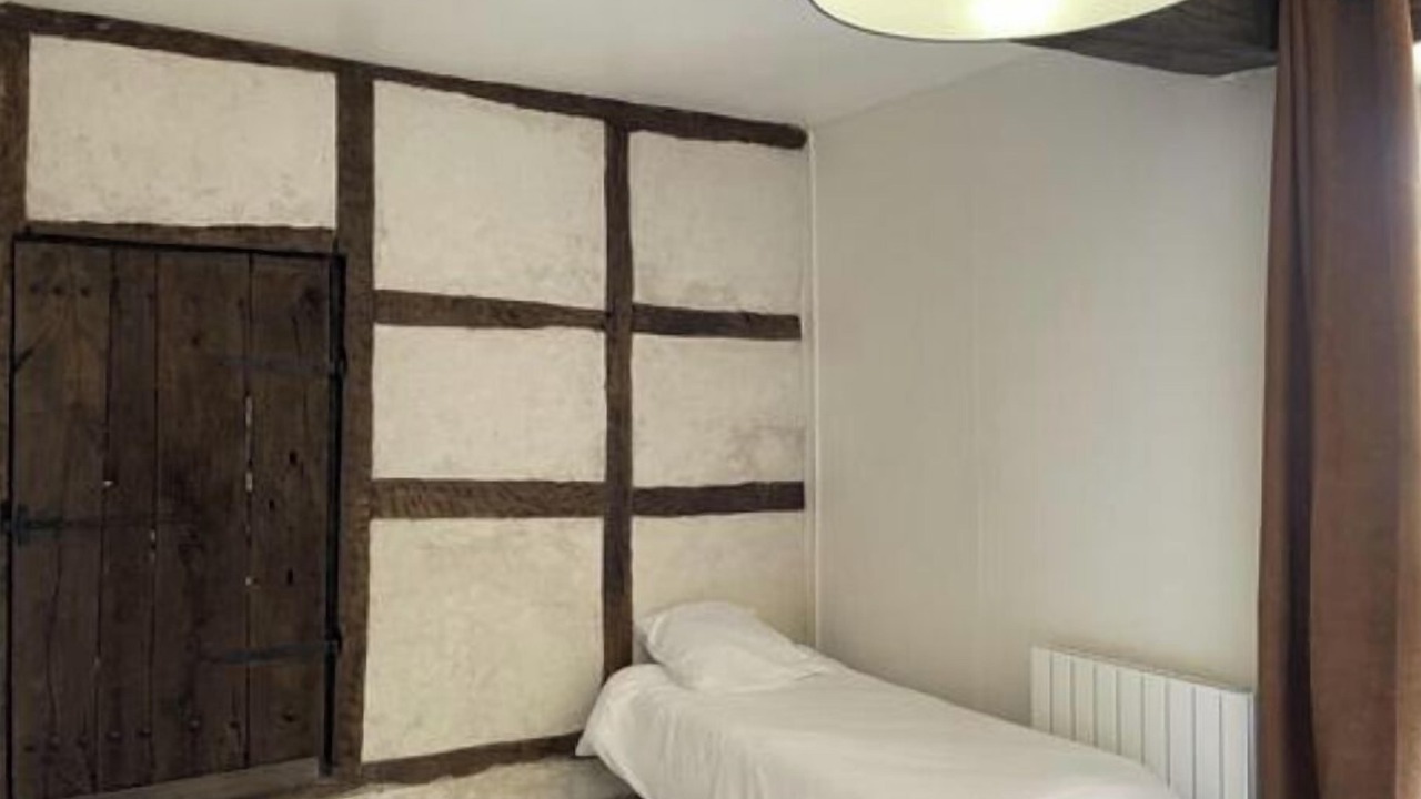 Photo of Bedroom in Besson