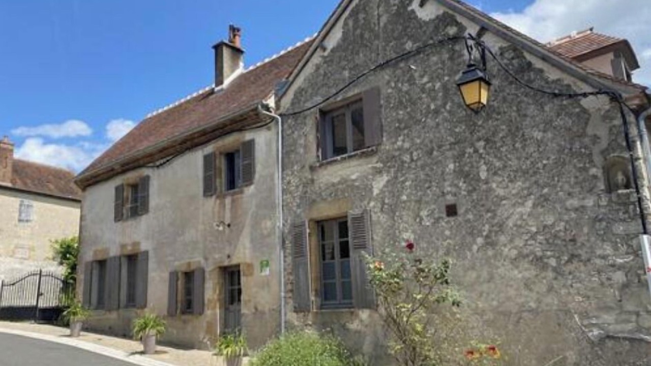Photo of Outdoor in Besson