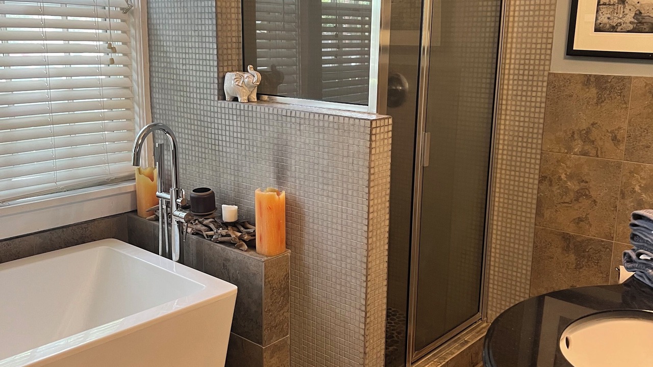 Photo of Bathroom in Joffre