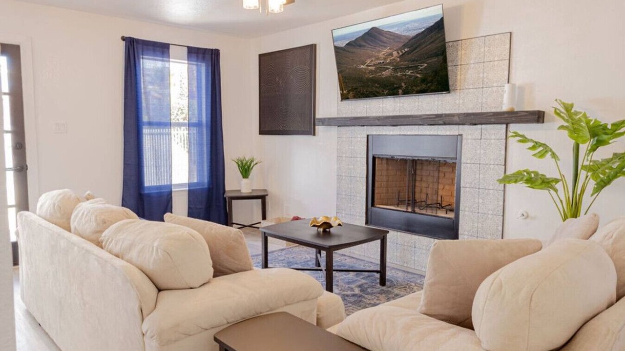 Photo of Livingroom in El Paso