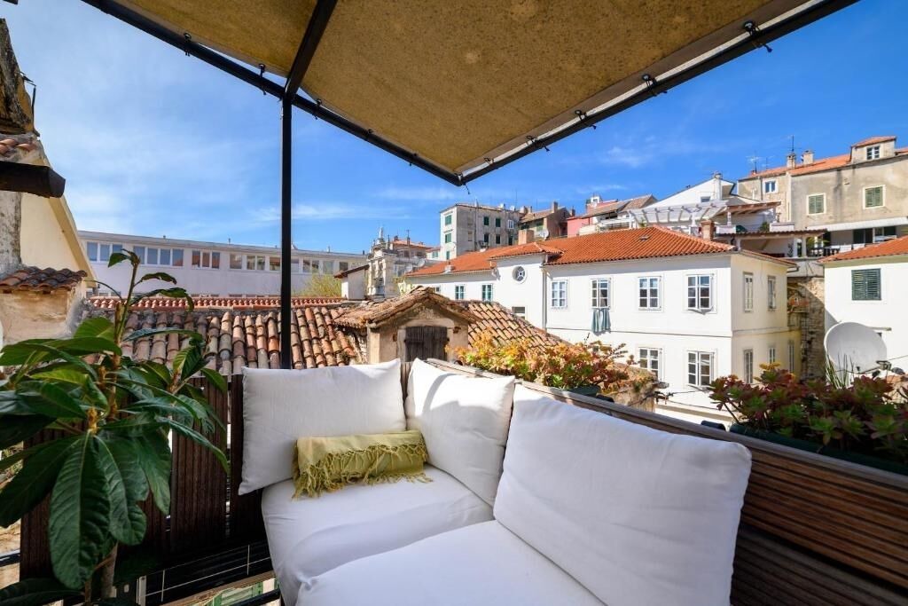 Photo of Patio Balcony in Grad