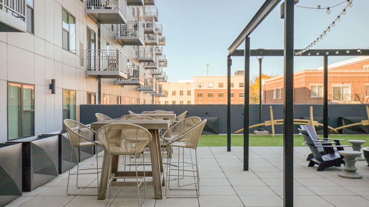 Photo of Outdoor in Elmhurst