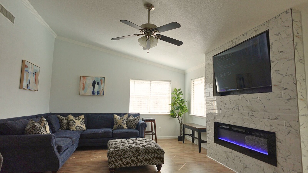 Photo of Livingroom in Mesquite