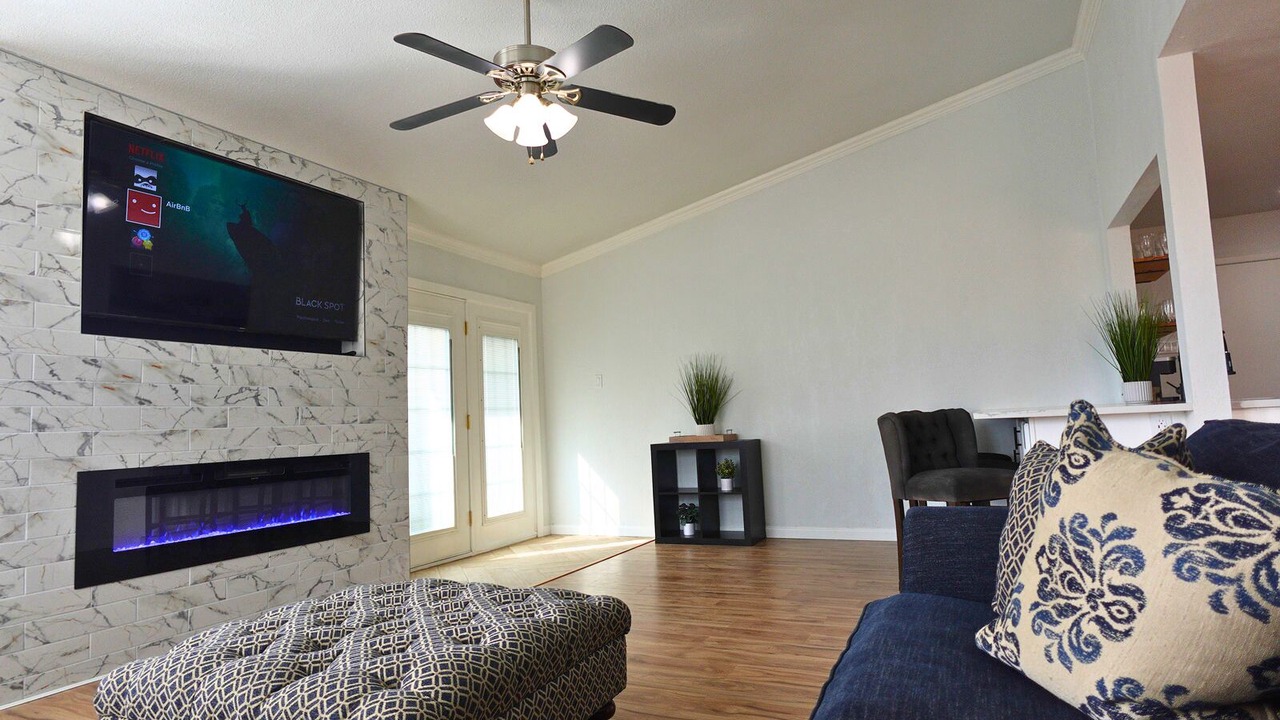 Photo of Livingroom in Mesquite