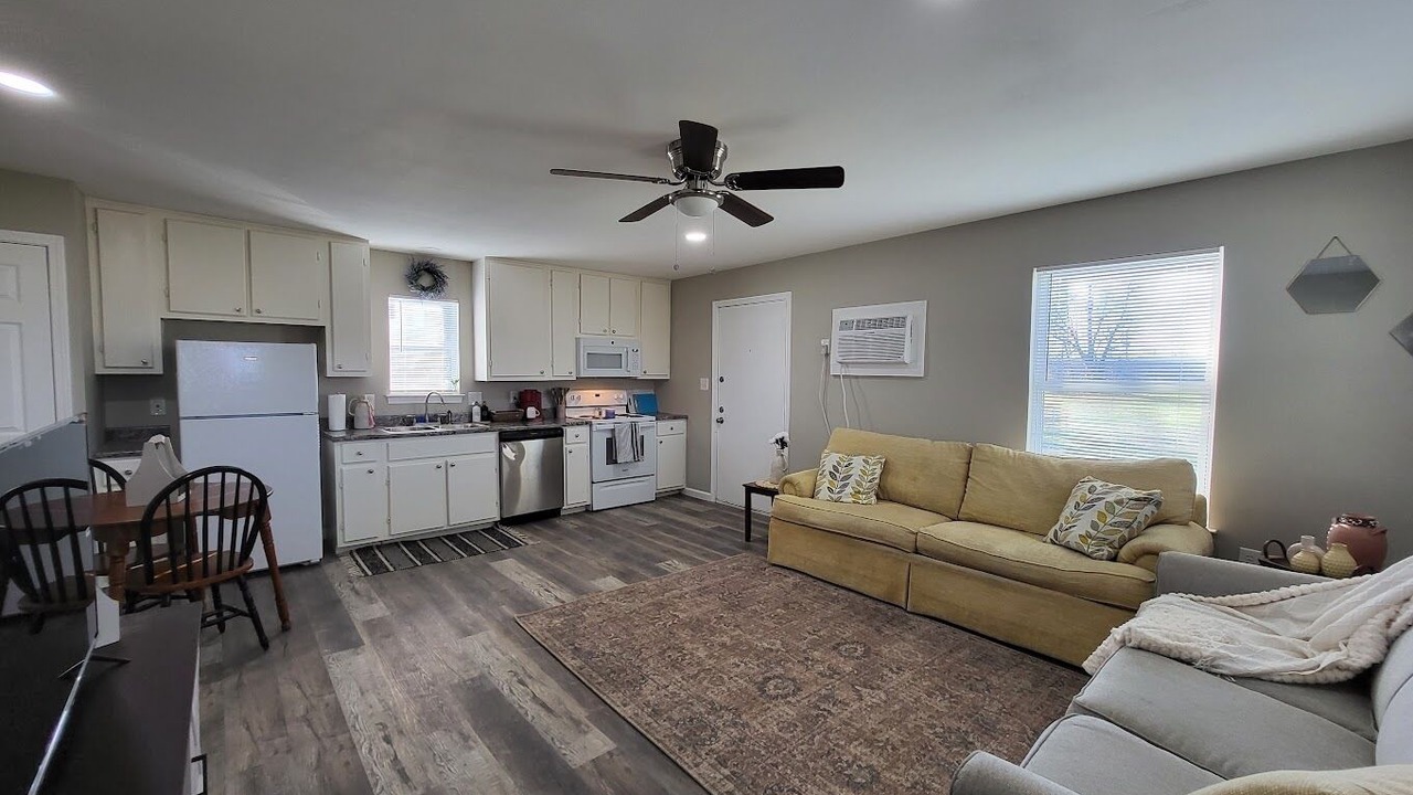 Photo of Livingroom in West Tawakoni
