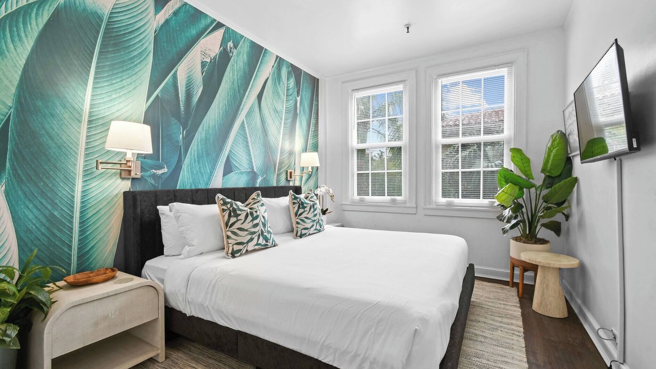 Photo of Bedroom in Palm Beach