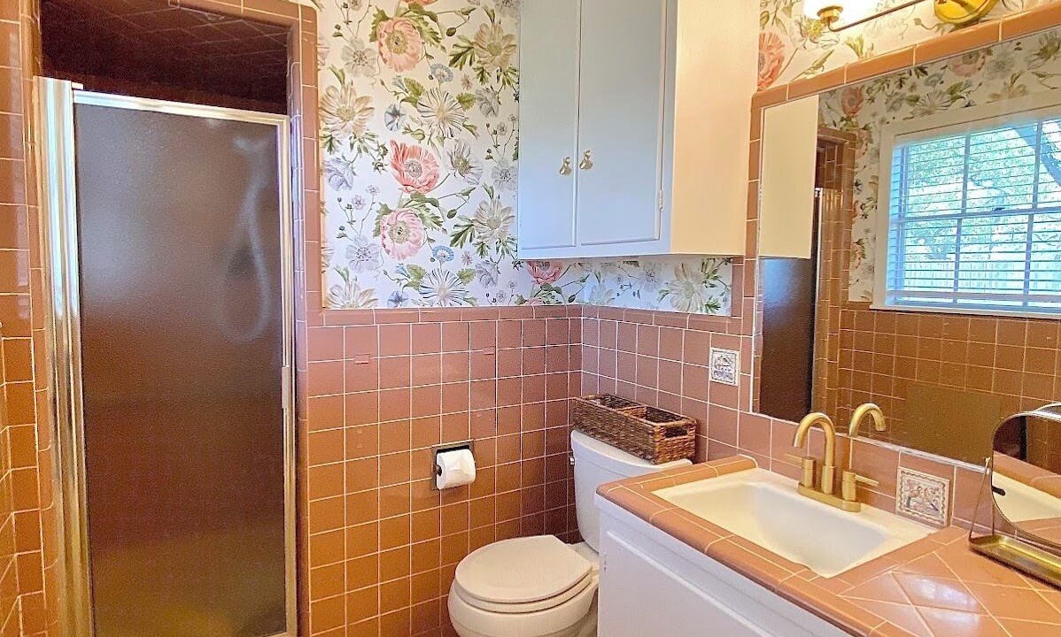 Photo of Bathroom in College Station