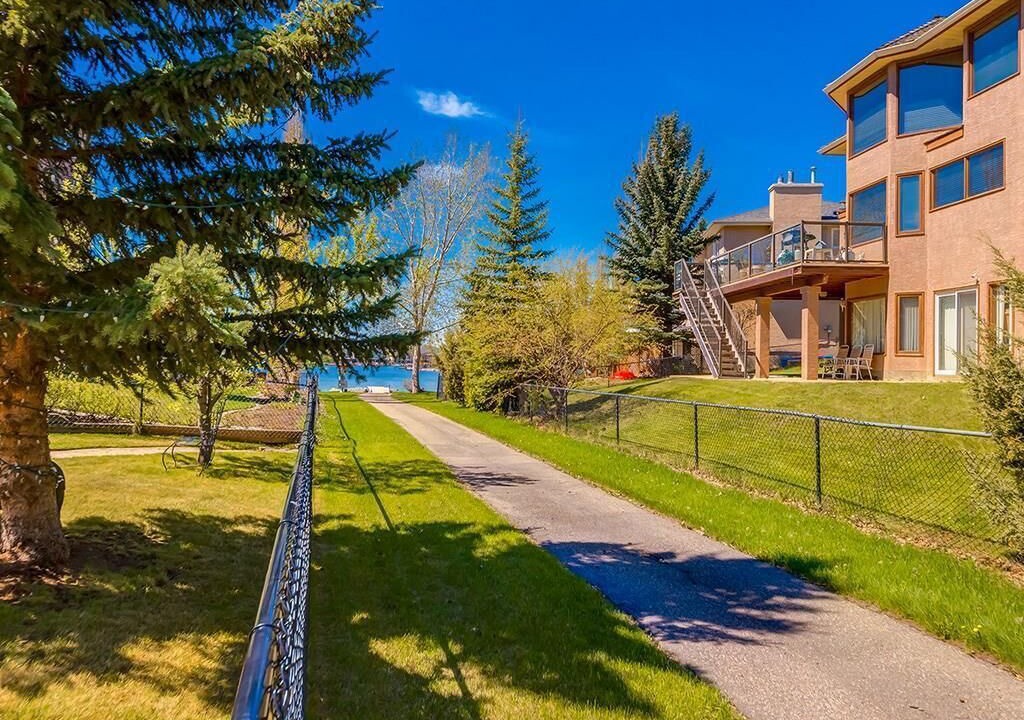 Photo of Outdoor in Southeast Calgary