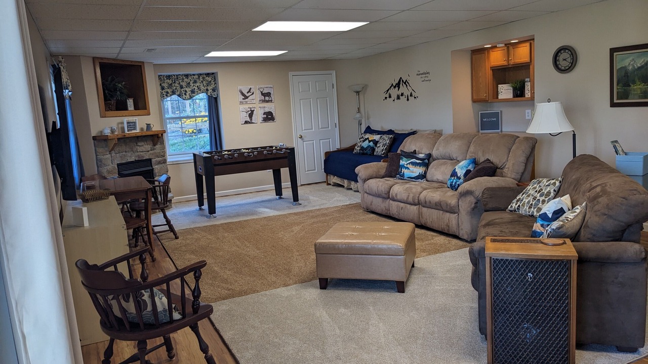 Photo of Livingroom in Lexington