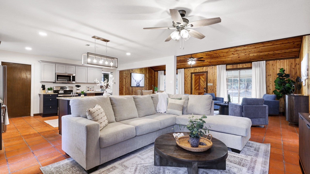 Photo of Livingroom in Bulverde
