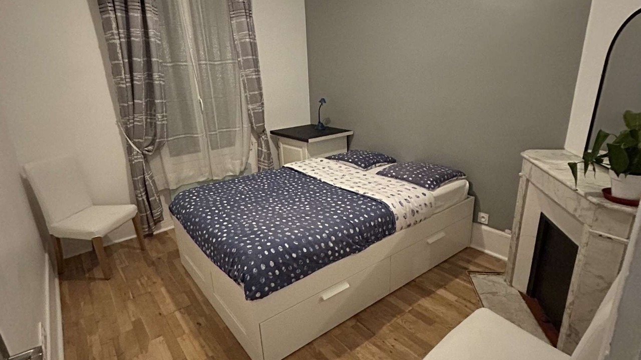Photo of Bedroom in Le Blanc-Mesnil