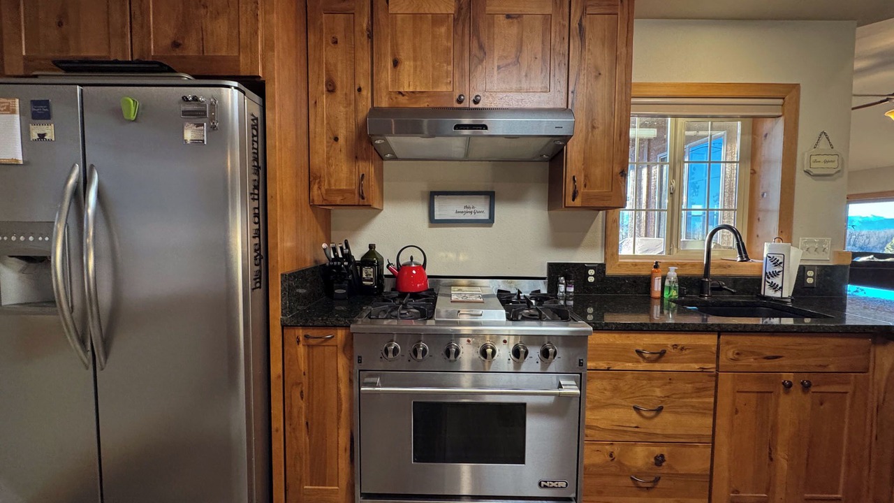 Photo of Kitchen in Chiloquin