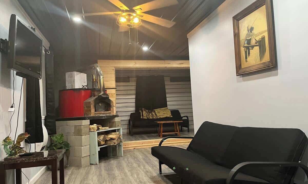 Photo of Livingroom in Day