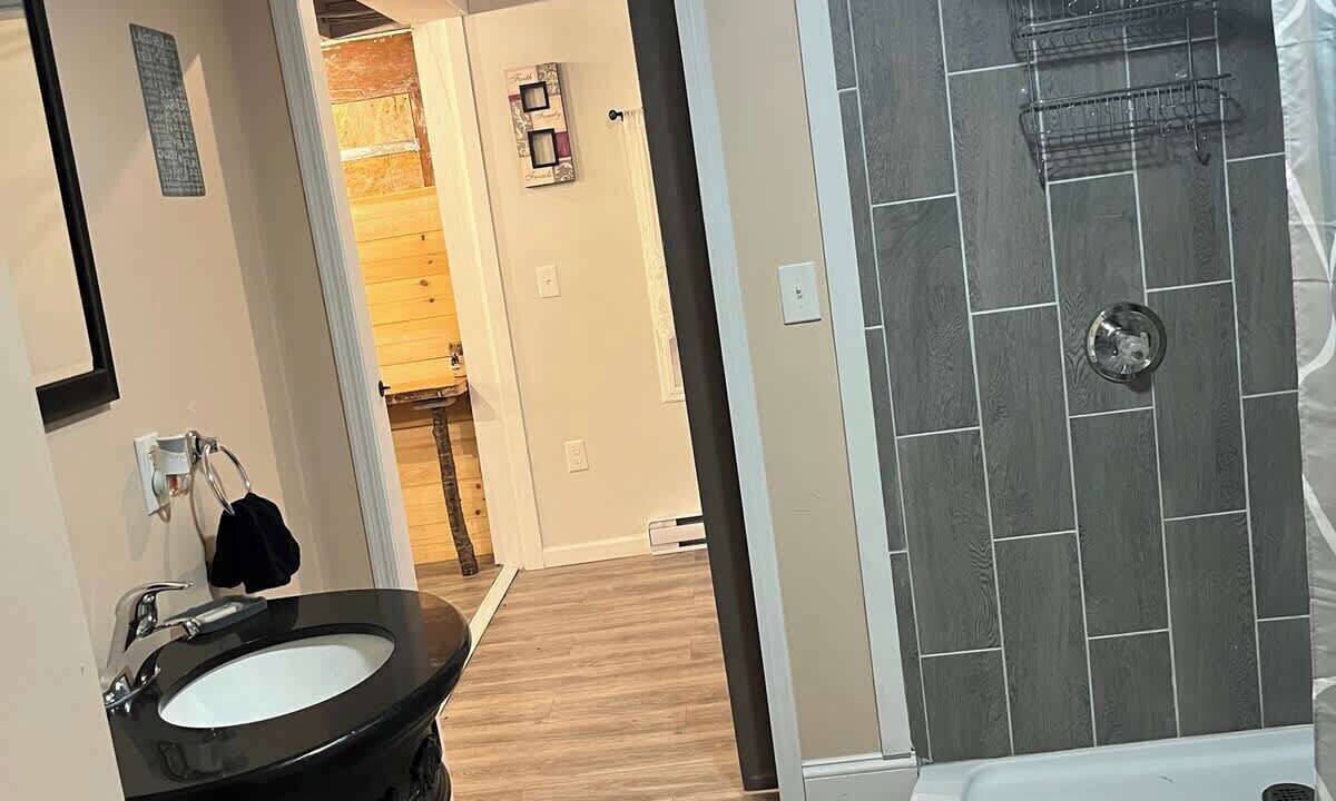 Photo of Bathroom in Day