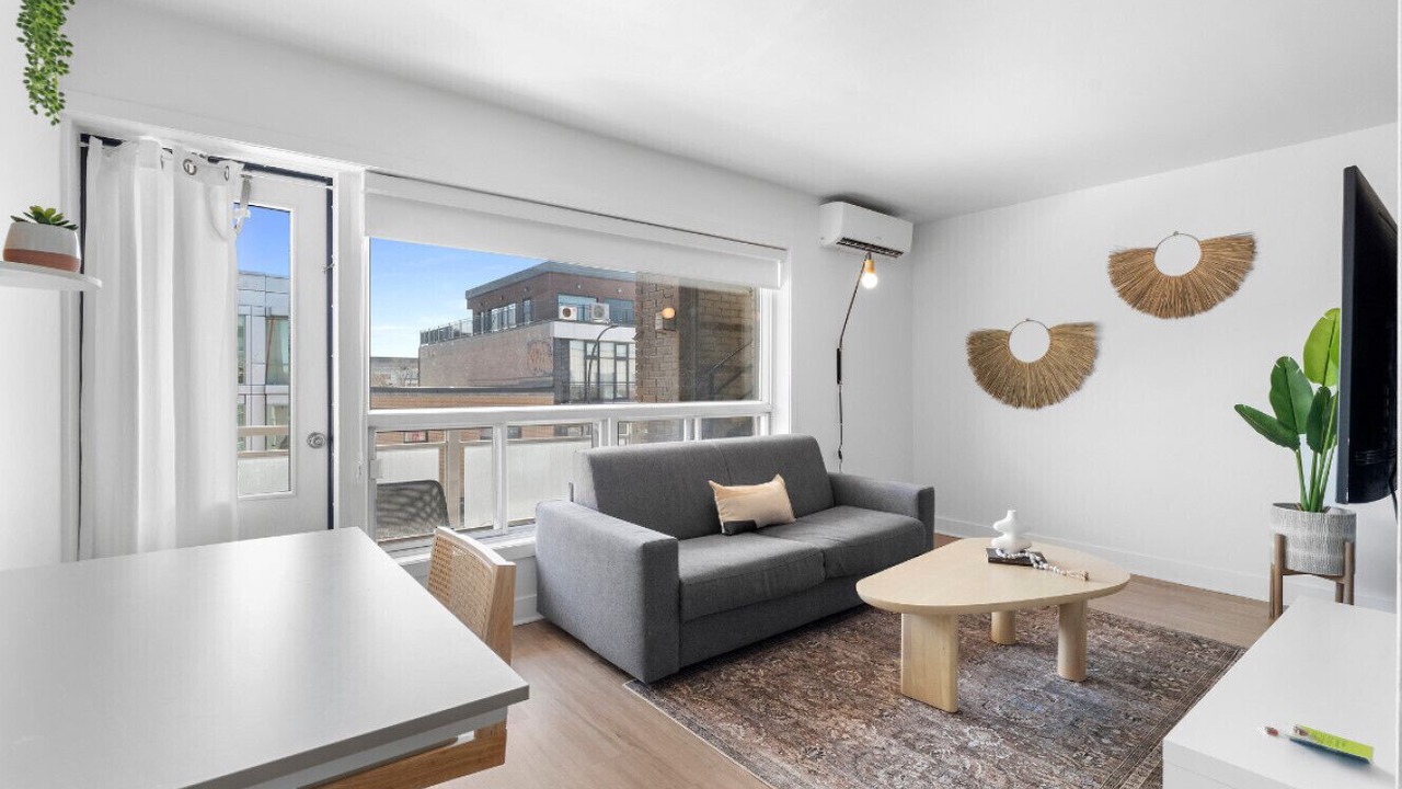 Photo of Livingroom in Little Italy