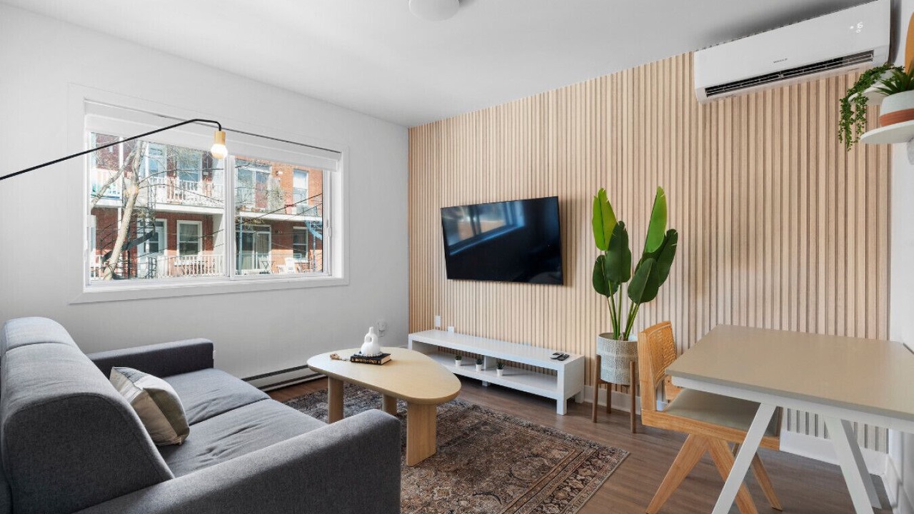 Photo of Livingroom in Little Italy