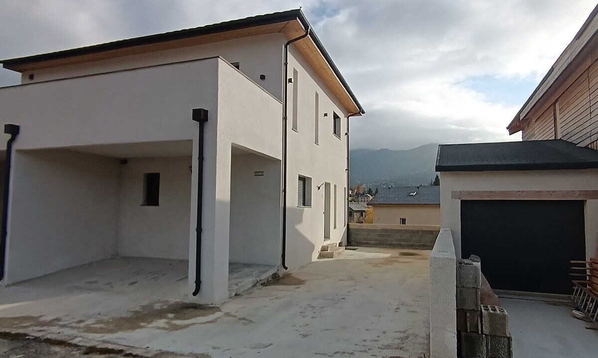 Photo of Outdoor in Superbolquere