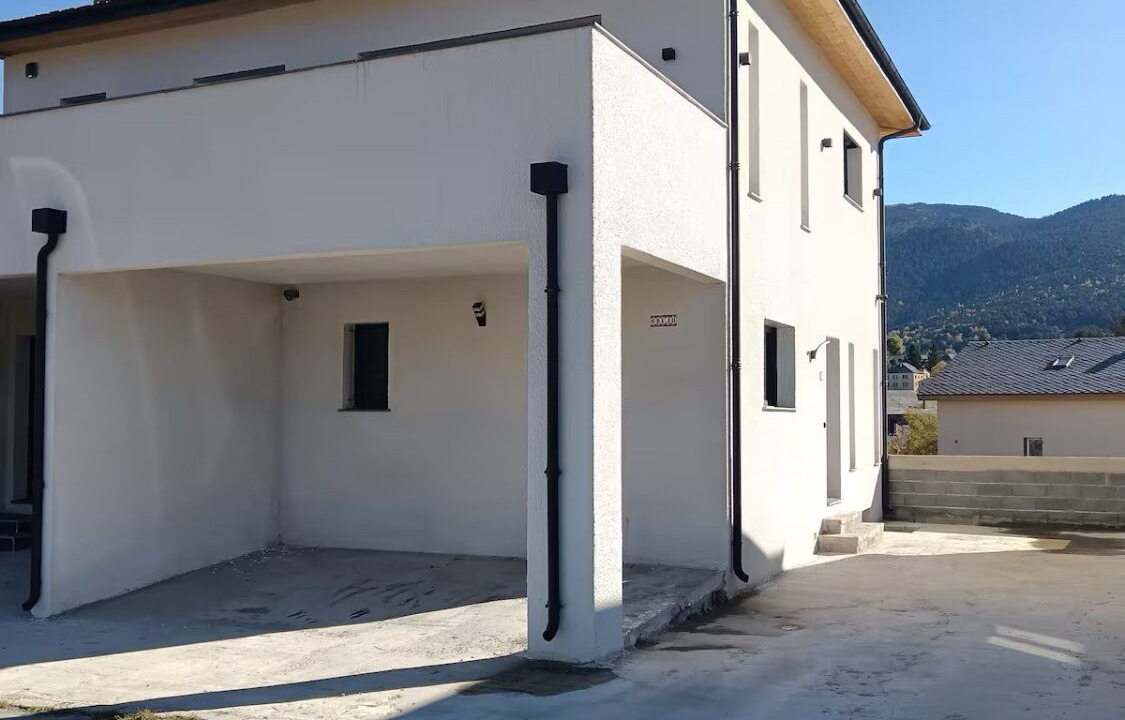 Photo of Outdoor in Superbolquere