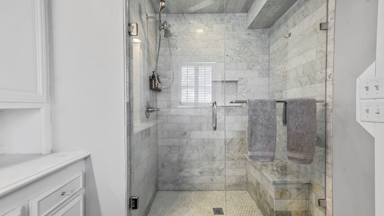 Photo of Bathroom in Annetta