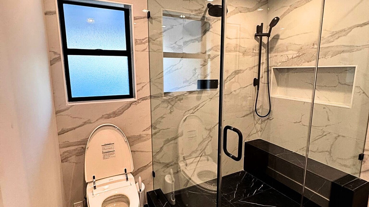 Photo of Bathroom in Woodland Hills